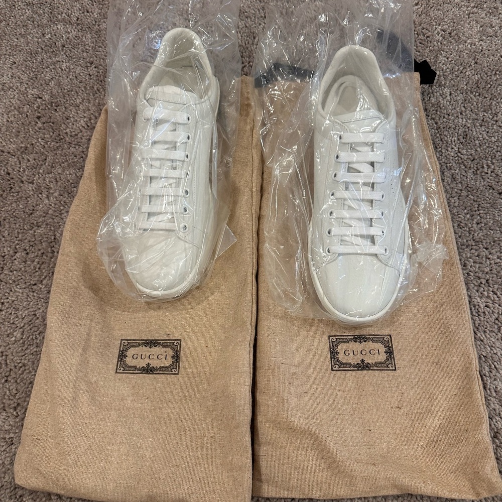 Gucci ACE Classic White Leather Sneakers BRAND NEW